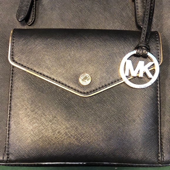 Michael Kors black purse - Picture 2 of 10
